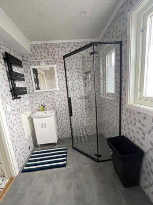 Oedeshoeg Modernt Och Stilfullt B&B Exterior foto