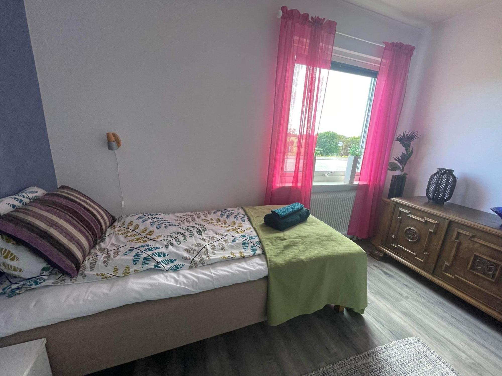 Oedeshoeg Modernt Och Stilfullt B&B Exterior foto